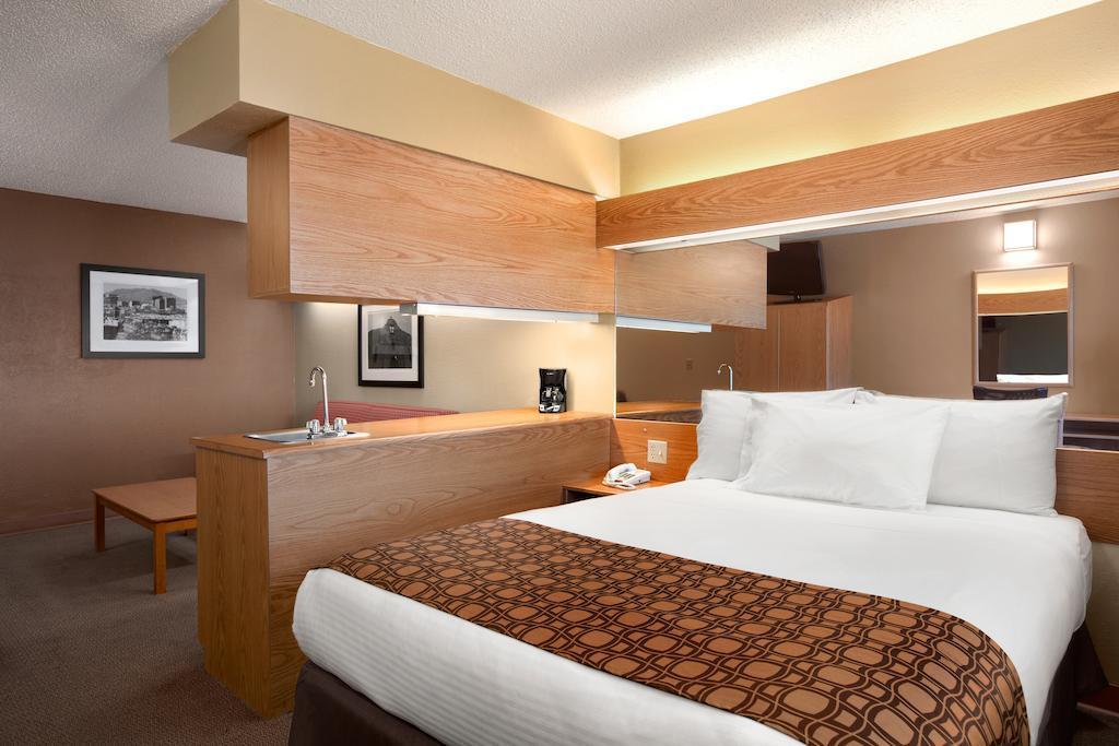 Best Western El Paso Airport Entrada Hotel Εξωτερικό φωτογραφία